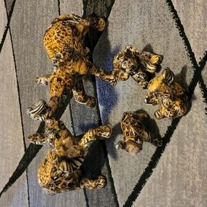 LaVie full set safari print elephants